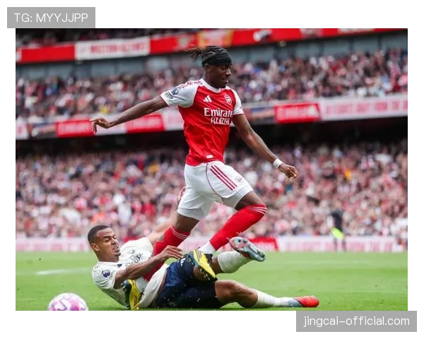 阿森纳61分领跑但多赛一场,5分优势面临曼城紧追压力 阿森纳61分领跑但多赛一场,5分优势面临曼城紧追压力